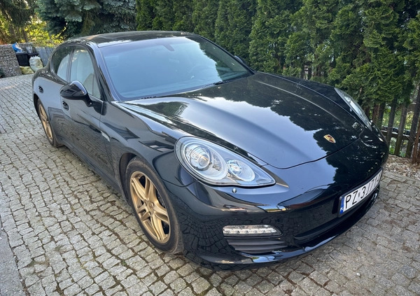 samochody osobowe Porsche Panamera cena 115000 przebieg: 49400, rok produkcji 2012 z Poznań
